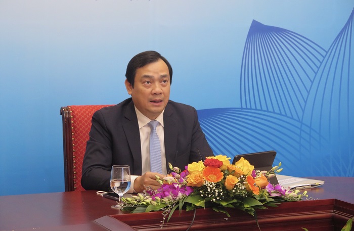 Tổng cục trưởng TCDL Nguyễn Trùng Khánh phát biểu tại tọa đàm